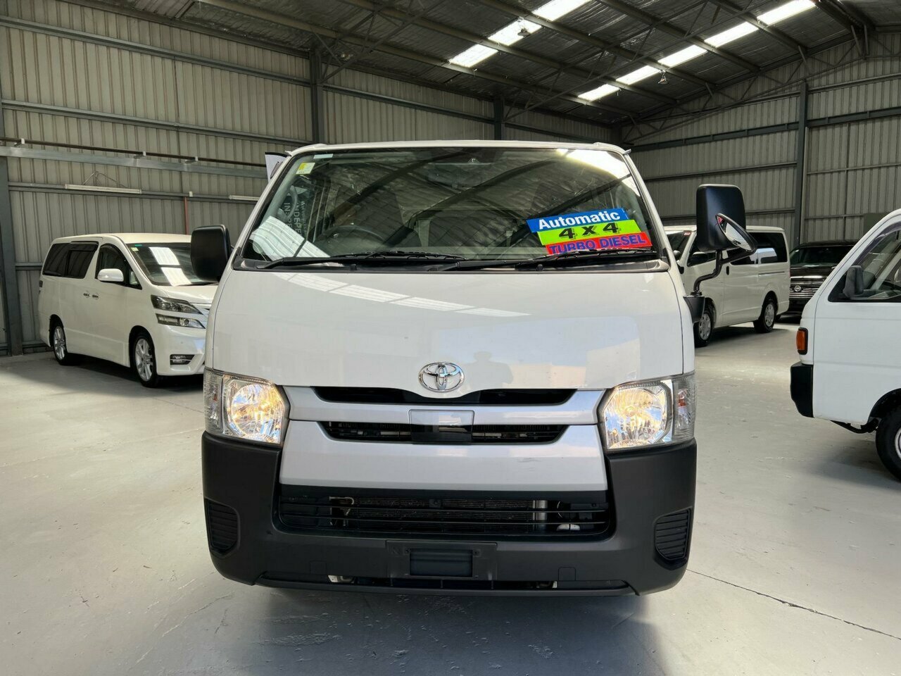 2018 TOYOTA HIACE LWB 4X4 AUTOMATIC 5D VAN