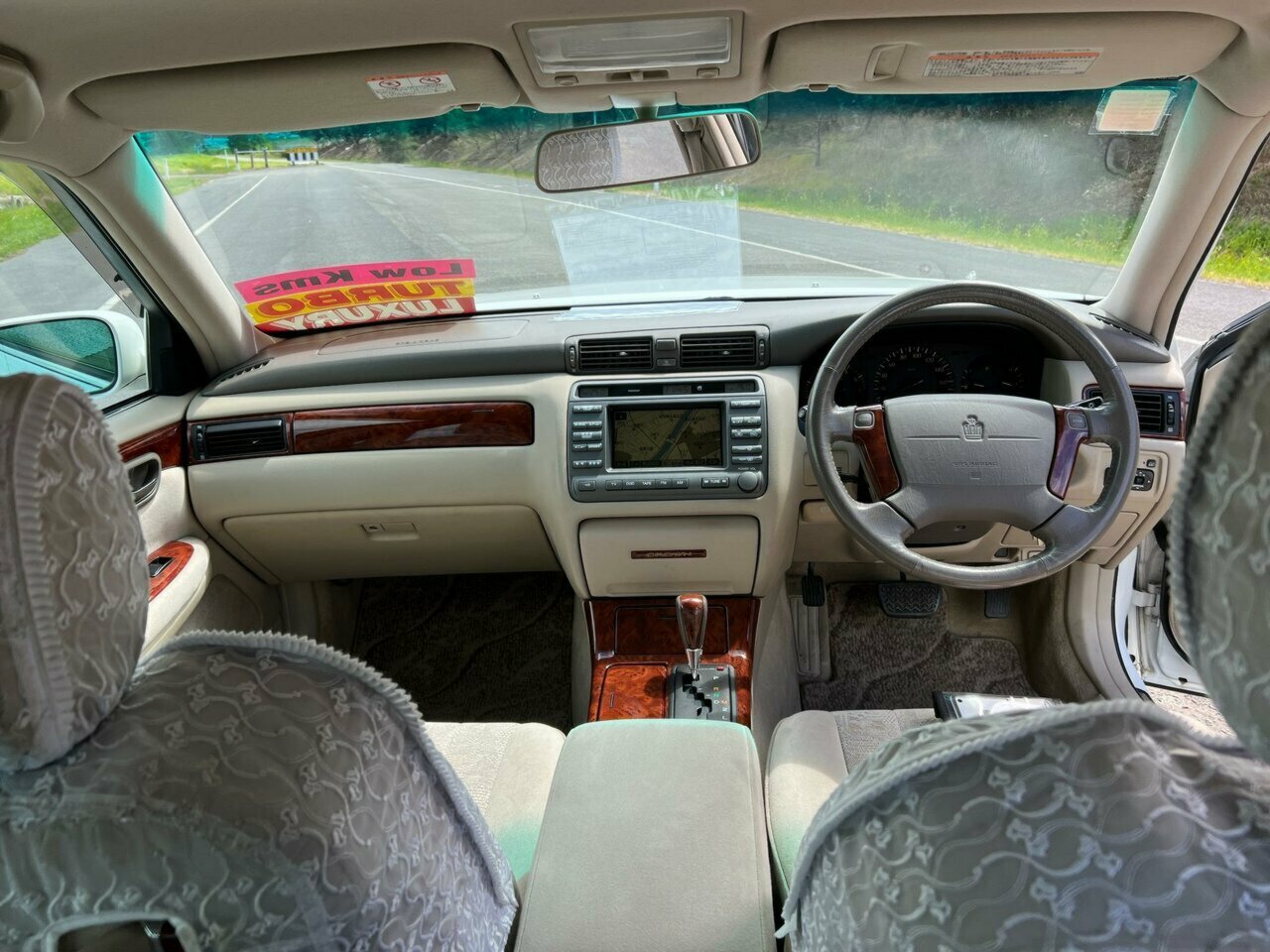2000 TOYOTA CROWN ATHLETE V AUTOMATIC SEDAN