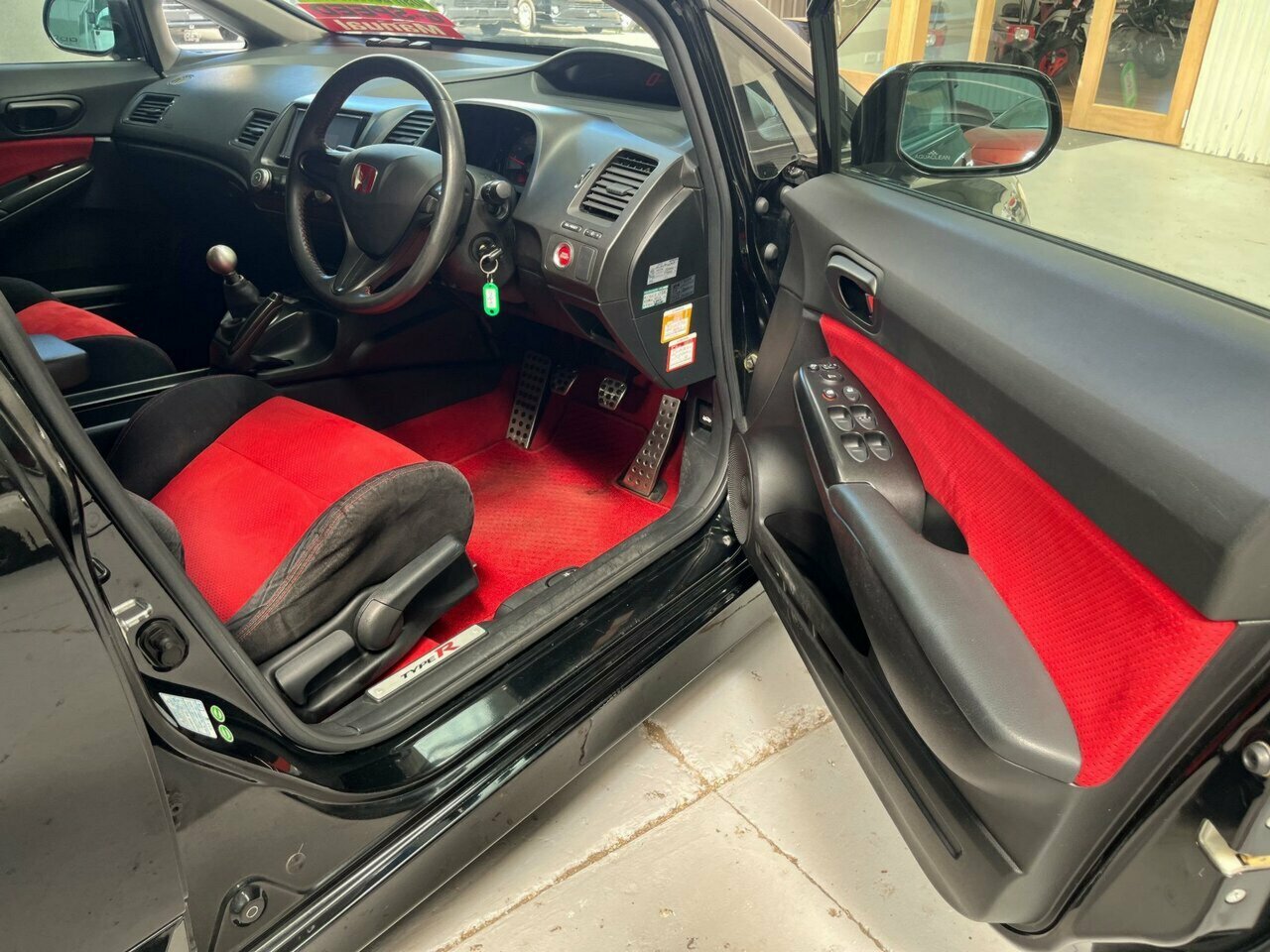 2008 HONDA CIVIC FN2 TYPE R 6 SP MANUAL SEDAN