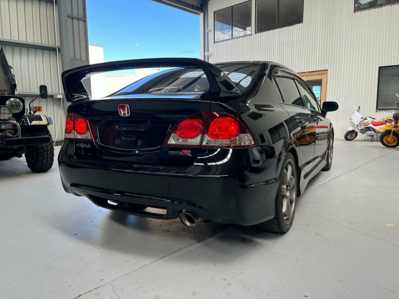 2008 HONDA CIVIC FN2 TYPE R 6 SP MANUAL SEDAN