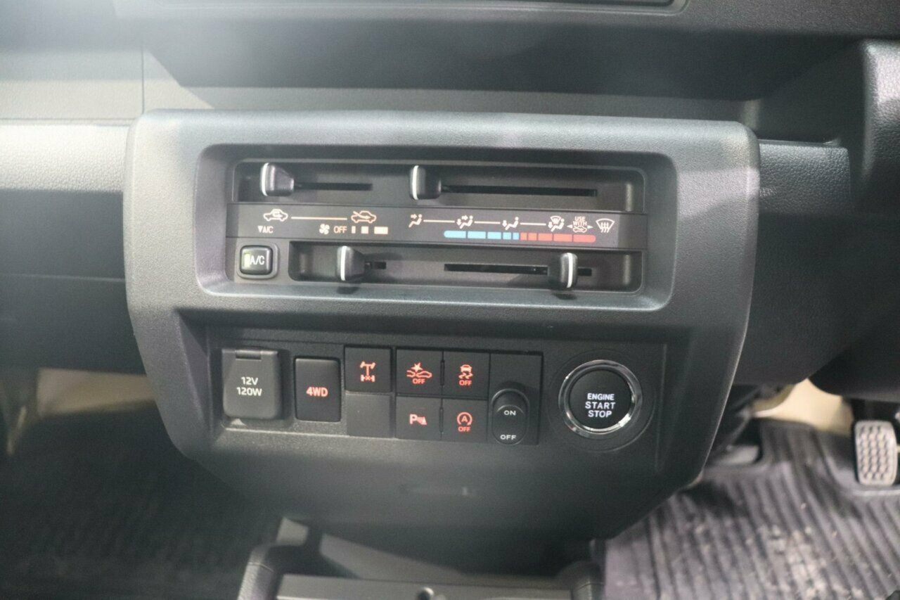 2022 DAIHATSU HIJET JUMBO EXTRA 4WD 5 SPEED MANUAL MINI TRUCK