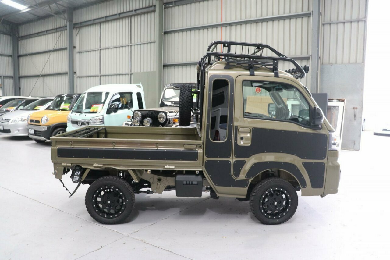 2022 DAIHATSU HIJET JUMBO EXTRA 4WD 5 SPEED MANUAL MINI TRUCK