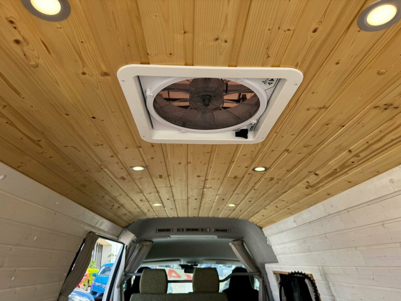 2023 TOYOTA HIACE SLWB 4WD AUTOMATIC VAN