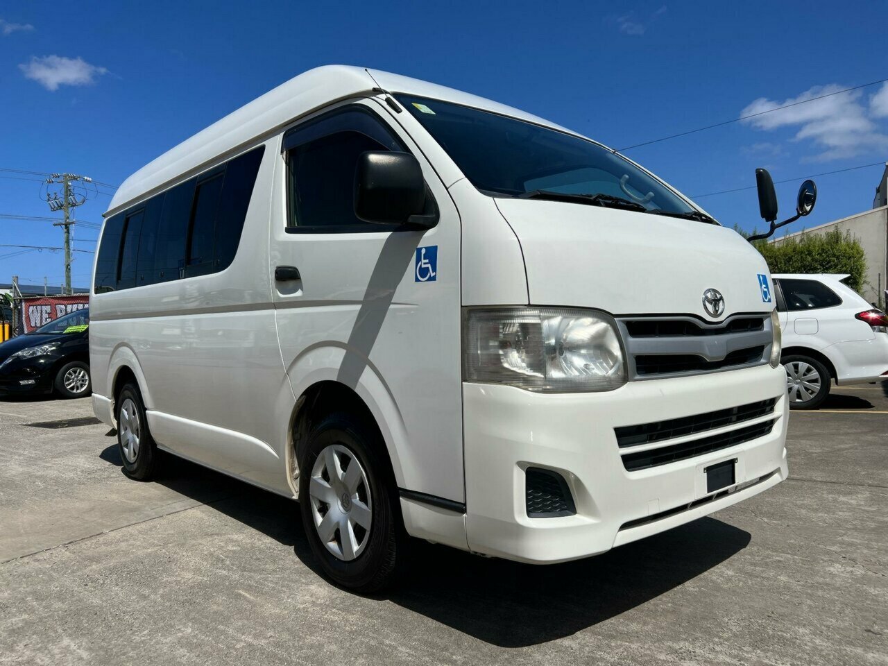 2012 TOYOTA HIACE LWB HIGH-ROOF WELCAB AUTOMATIC 4D VAN