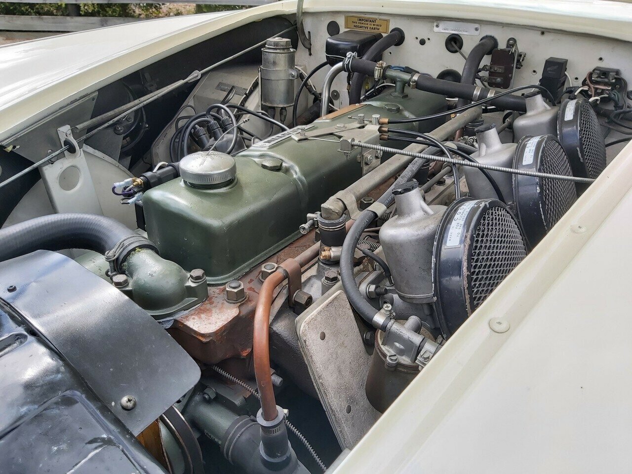 1964 JAGUAR MK II 3.4 4 SP MAN + OVERDRIVE 4D SEDAN
