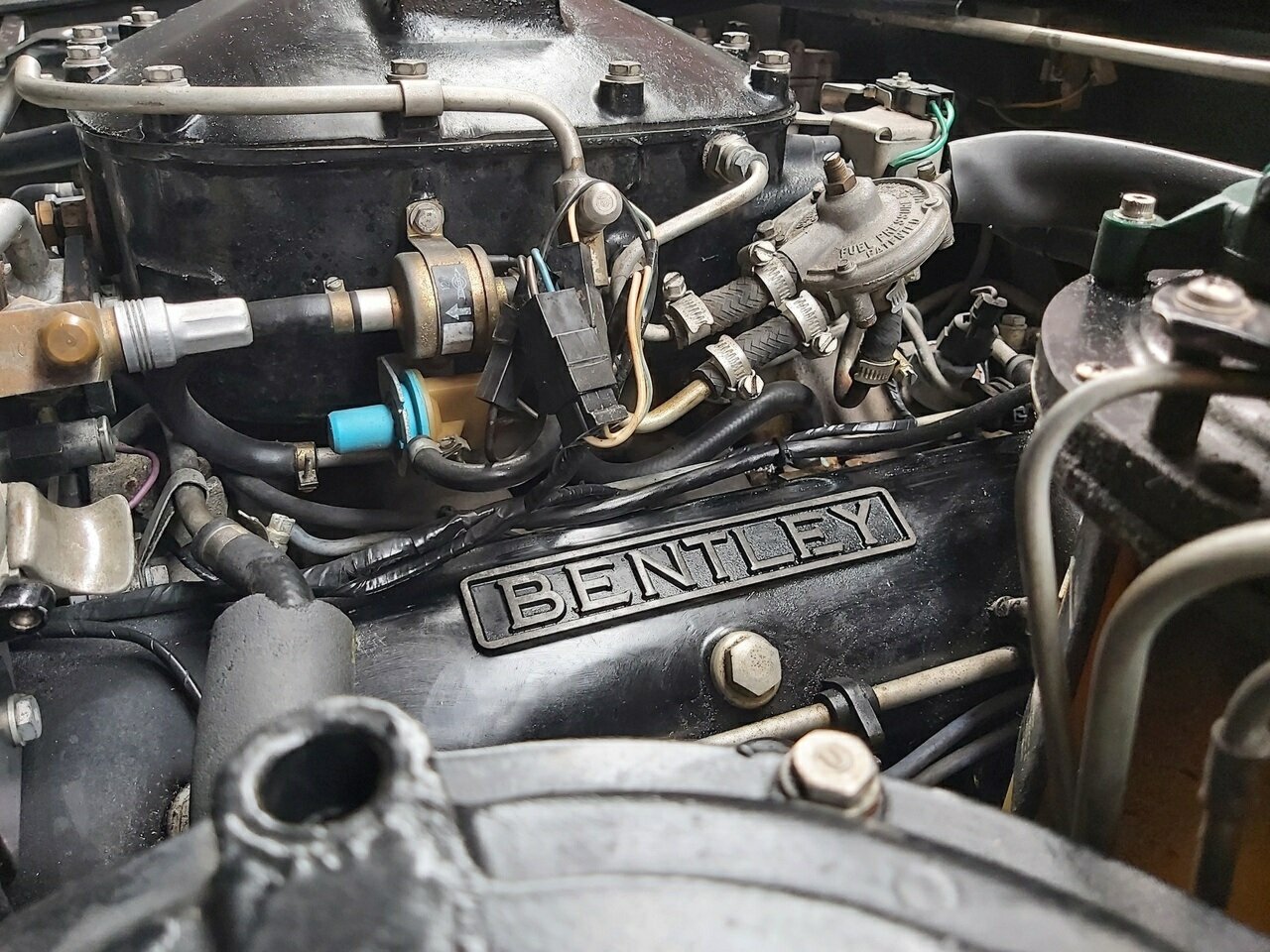 1987 BENTLEY TURBO R 4D SALOON