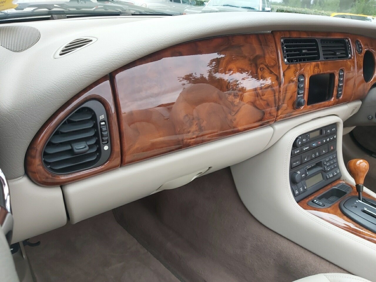 2000 JAGUAR XKR SPORT 5 SP AUTOMATIC 2D CONVERTIBLE