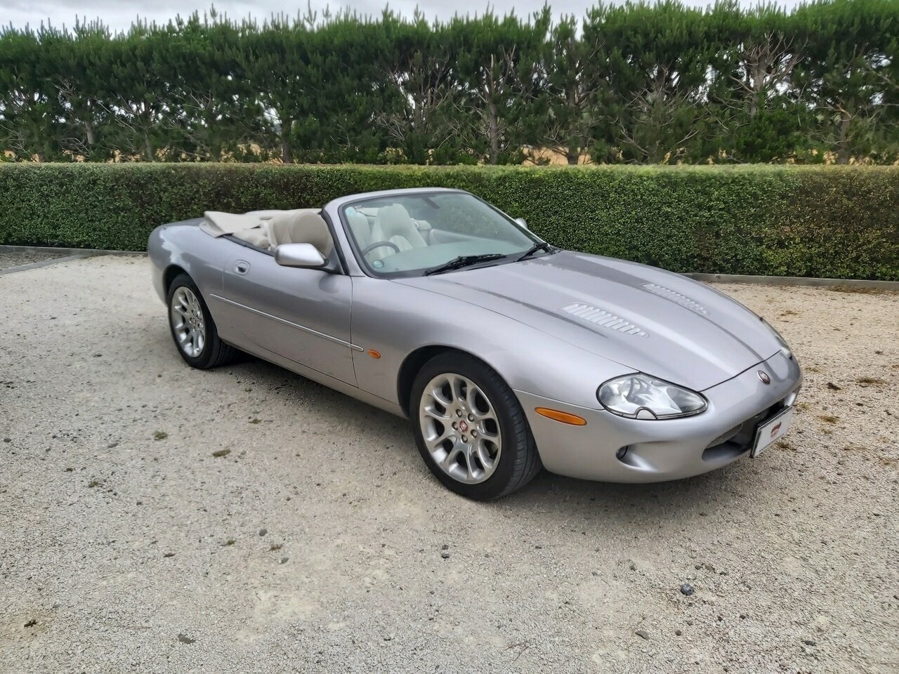 2000 JAGUAR XKR SPORT 5 SP AUTOMATIC 2D CONVERTIBLE