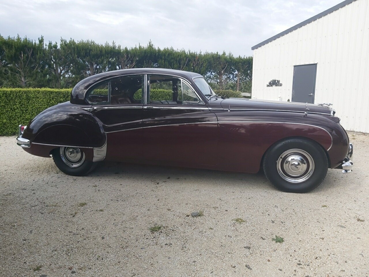 1958 JAGUAR MARK VIII SEDAN
