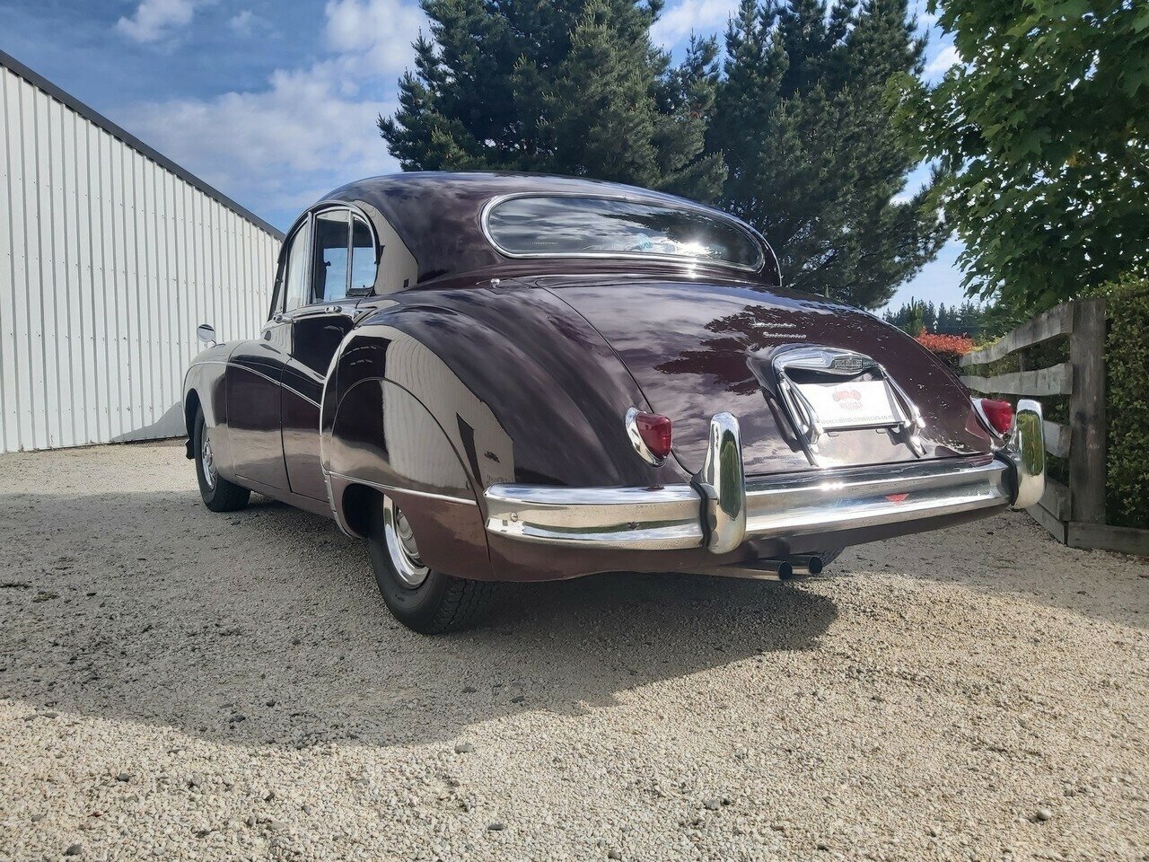 1958 JAGUAR MARK VIII SEDAN