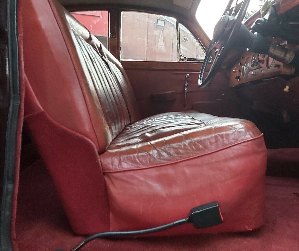 1958 JAGUAR MARK VIII SEDAN
