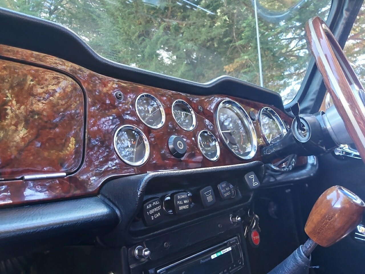 1973 TRIUMPH TR 6 4 SP MAN + OVERDRIVE 2D CONVERTIBLE