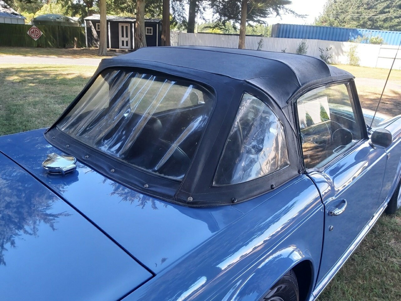 1973 TRIUMPH TR 6 4 SP MAN + OVERDRIVE 2D CONVERTIBLE