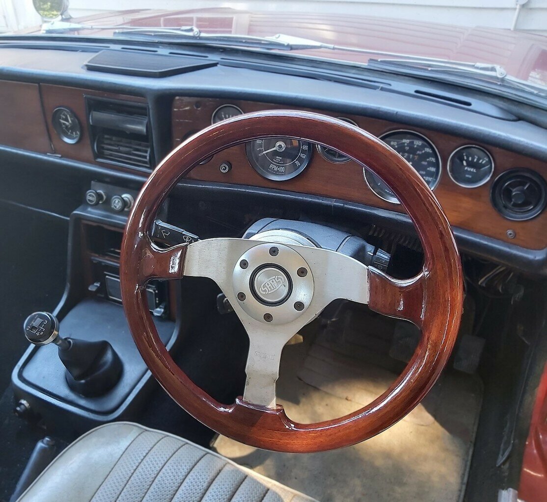 1974 TRIUMPH 2500 MK2 MANUAL STATION WAGON