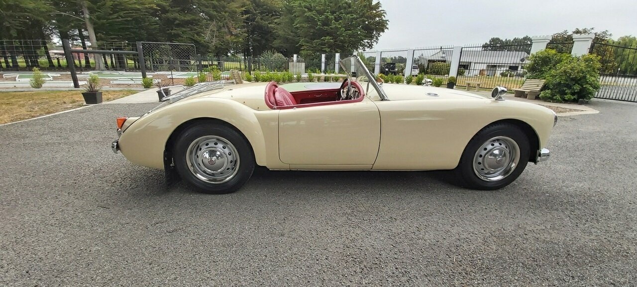 1958 MG MGA ROADSTER