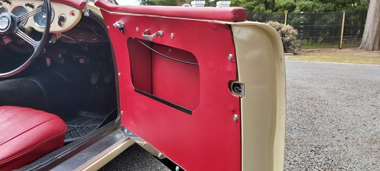 1958 MG MGA ROADSTER