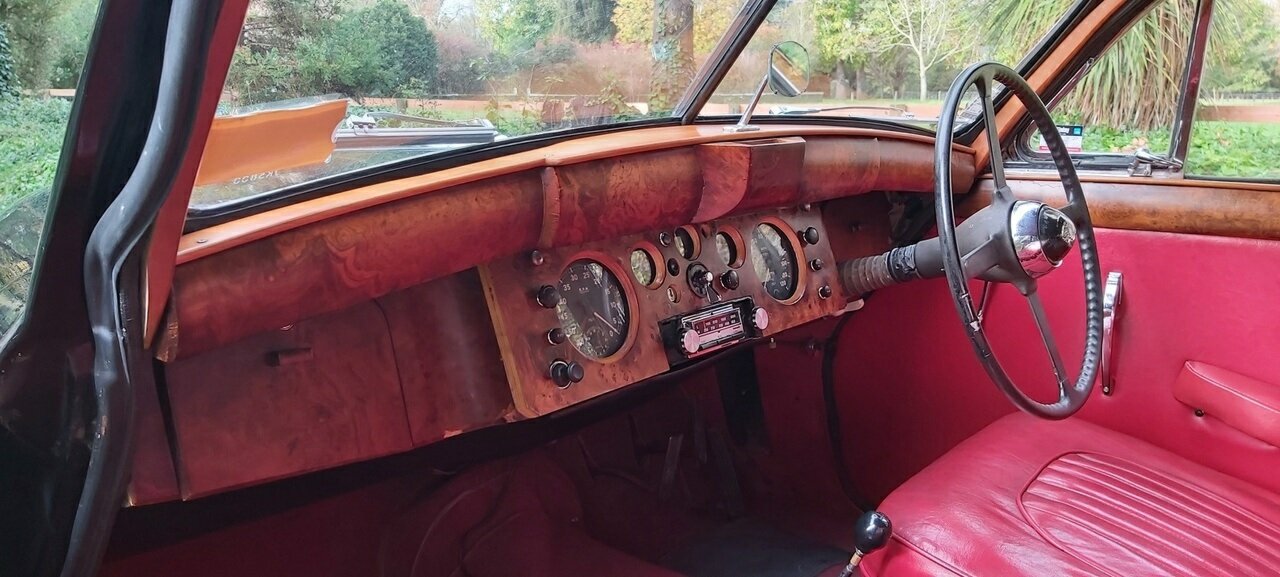 1952 JAGUAR MK VII SEDAN