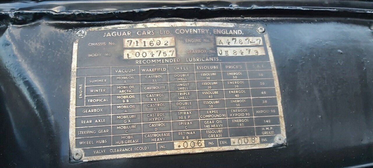 1952 JAGUAR MK VII SEDAN
