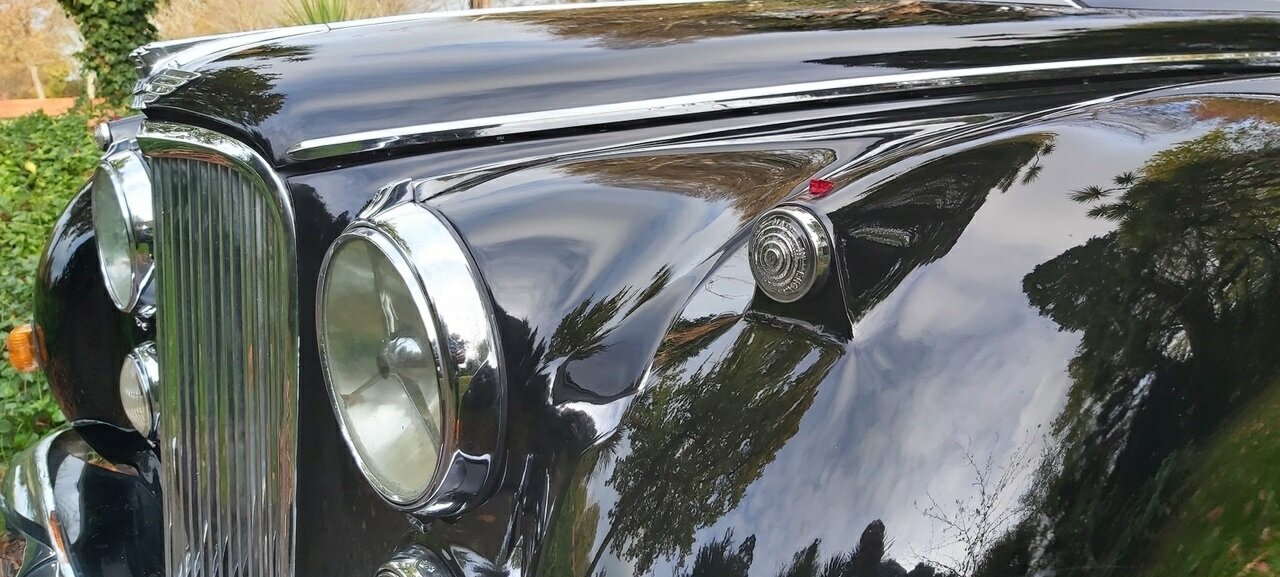 1952 JAGUAR MK VII SEDAN
