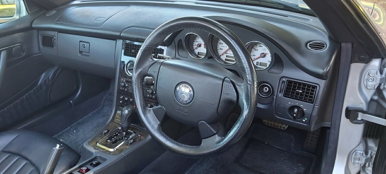 2004 MERCEDES-BENZ SLK320 AMG SUPERCHARGED 2D CONVERTIBLE