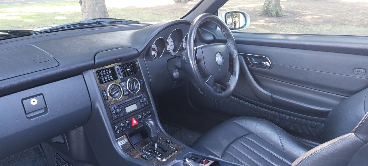 2004 MERCEDES-BENZ SLK320 AMG SUPERCHARGED 2D CONVERTIBLE