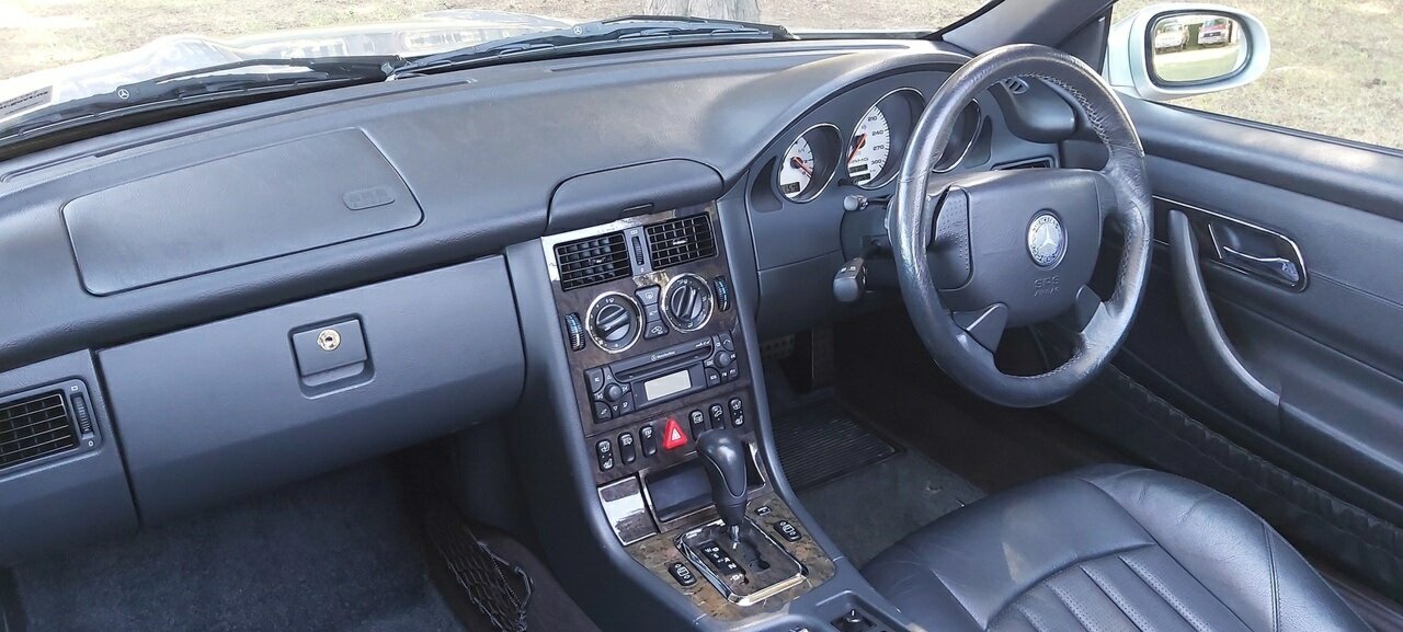 2004 MERCEDES-BENZ SLK320 AMG SUPERCHARGED 2D CONVERTIBLE