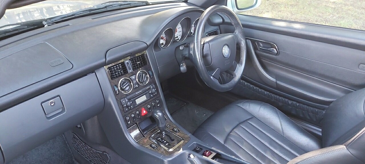2004 MERCEDES-BENZ SLK320 AMG SUPERCHARGED 2D CONVERTIBLE