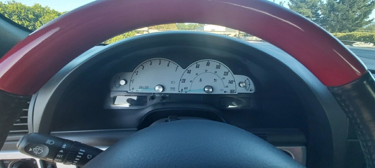2002 FORD THUNDERBIRD 5 SP AUTOMATIC 2D CONVERTIBLE