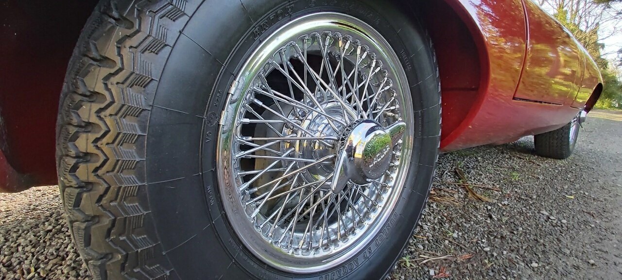 1973 JAGUAR E TYPE SERIES 3 2+2 5.3 3 SP AUTOMATIC 2D COUPE