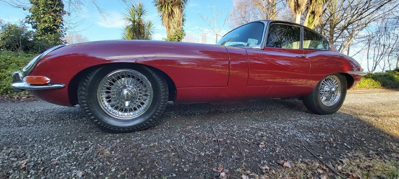 1973 JAGUAR E TYPE SERIES 3 2+2 5.3 3 SP AUTOMATIC 2D COUPE