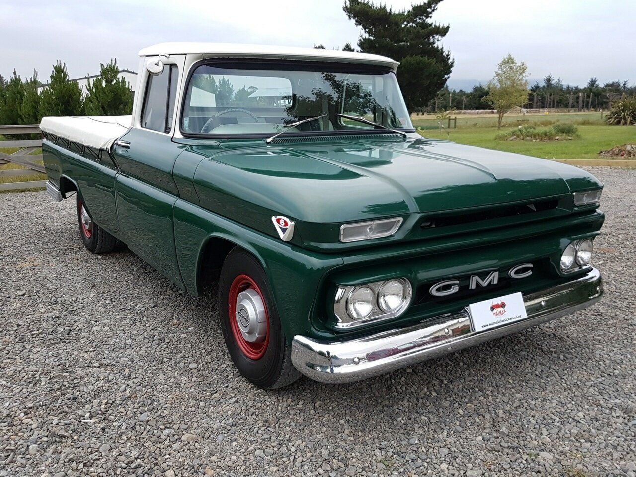 1962 GMC C10 AUTOMATIC UTILITY