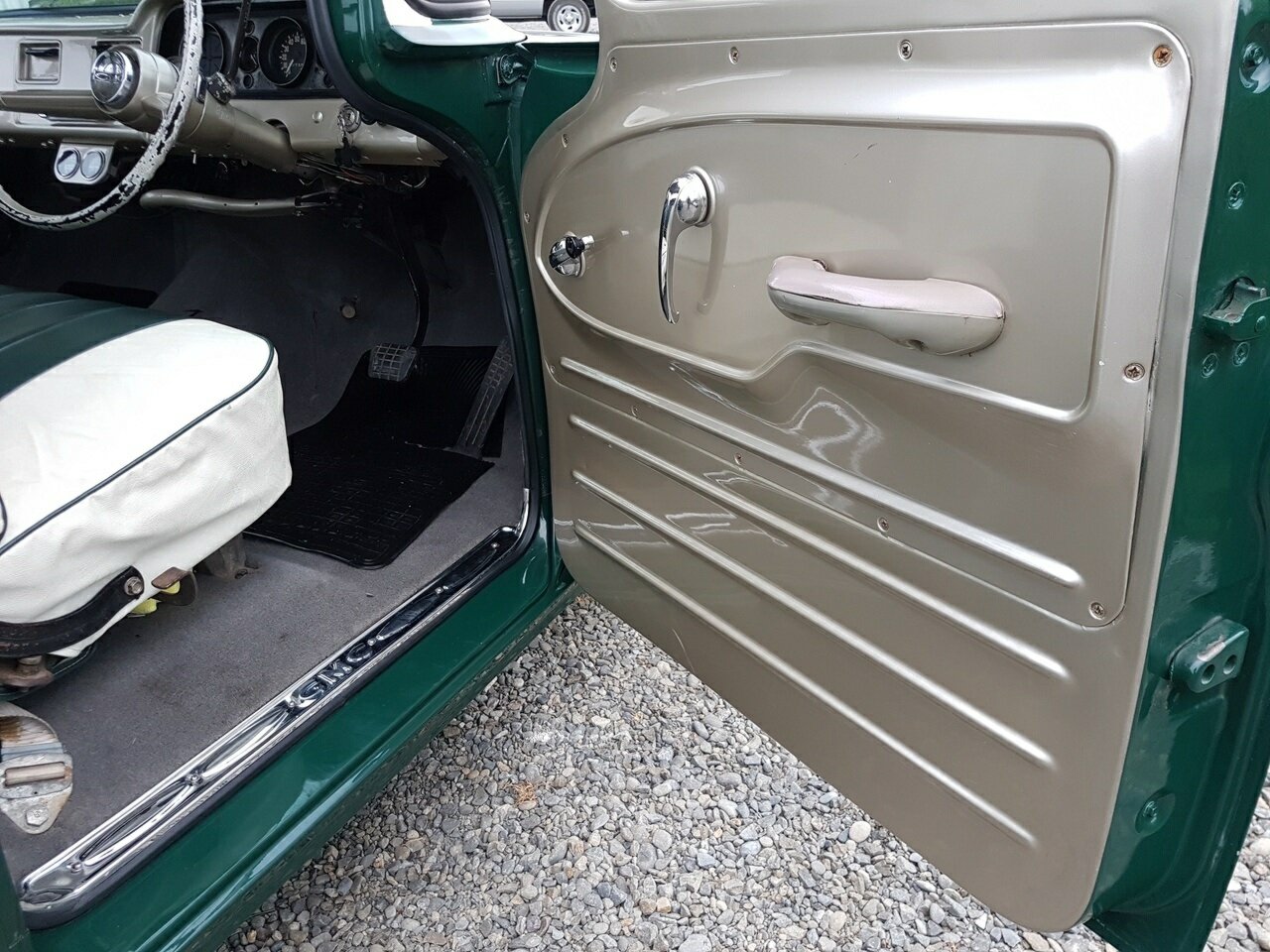 1962 GMC C10 AUTOMATIC UTILITY
