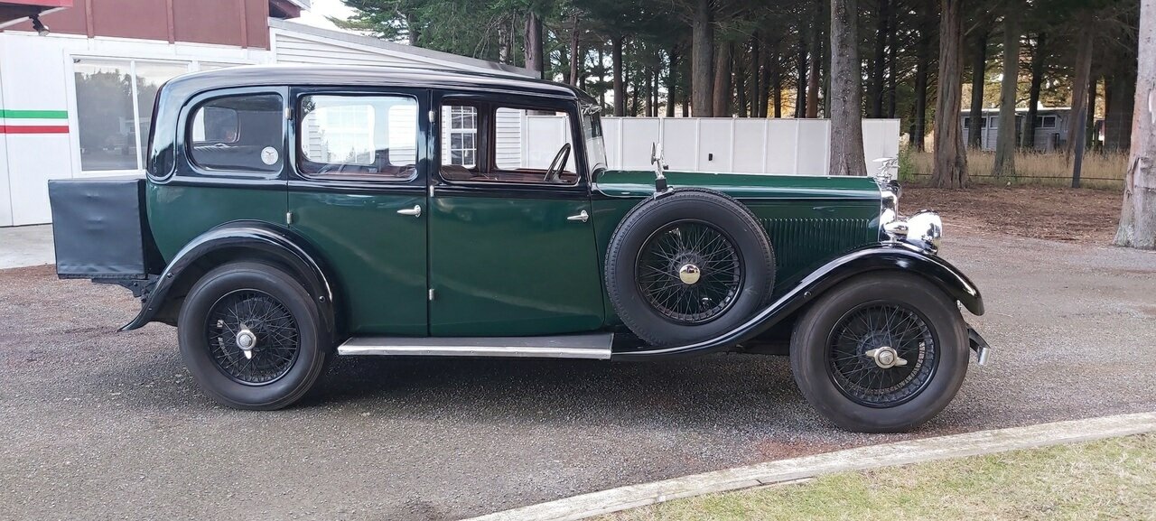 1934 ALVIS CRESTED EAGLE CHARLESWORTH MANUAL SALOON