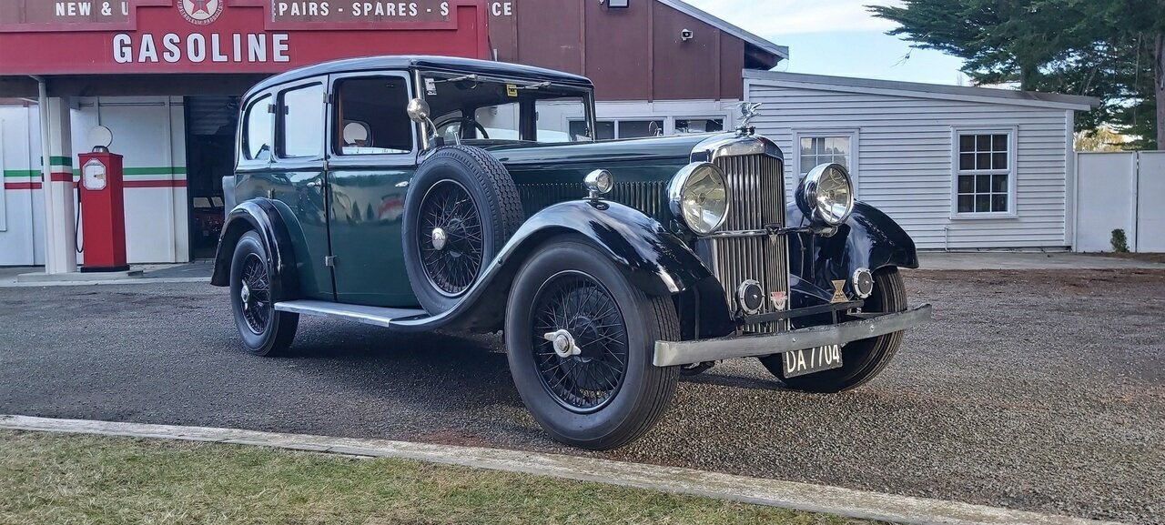 1934 ALVIS CRESTED EAGLE CHARLESWORTH MANUAL SALOON