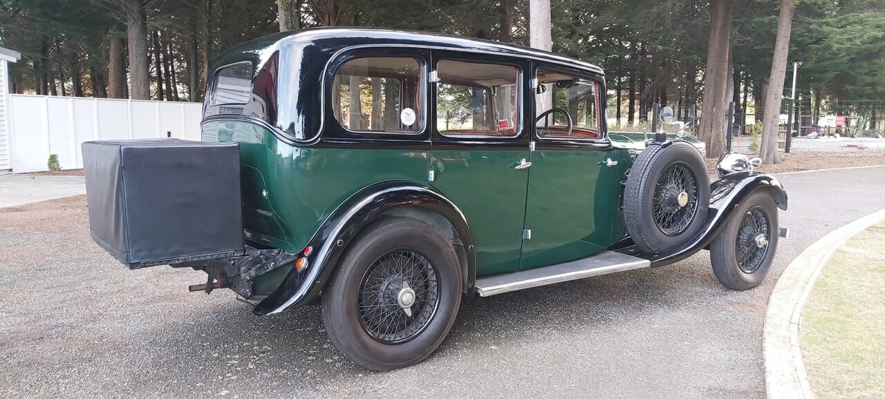 1934 ALVIS CRESTED EAGLE CHARLESWORTH MANUAL SALOON