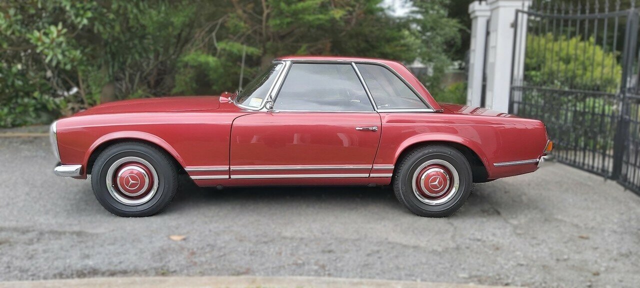 1964 MERCEDES-BENZ 230 SL AUTOMATIC CABRIOLET