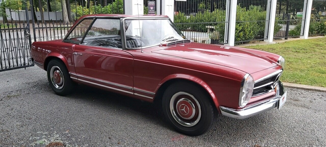 1964 MERCEDES-BENZ 230 SL AUTOMATIC CABRIOLET