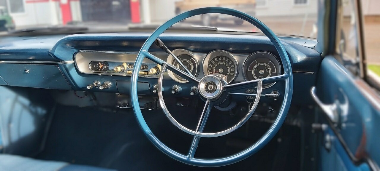 1963 FORD FAIRLANE COMPACT 500 AUTOMATIC SEDAN