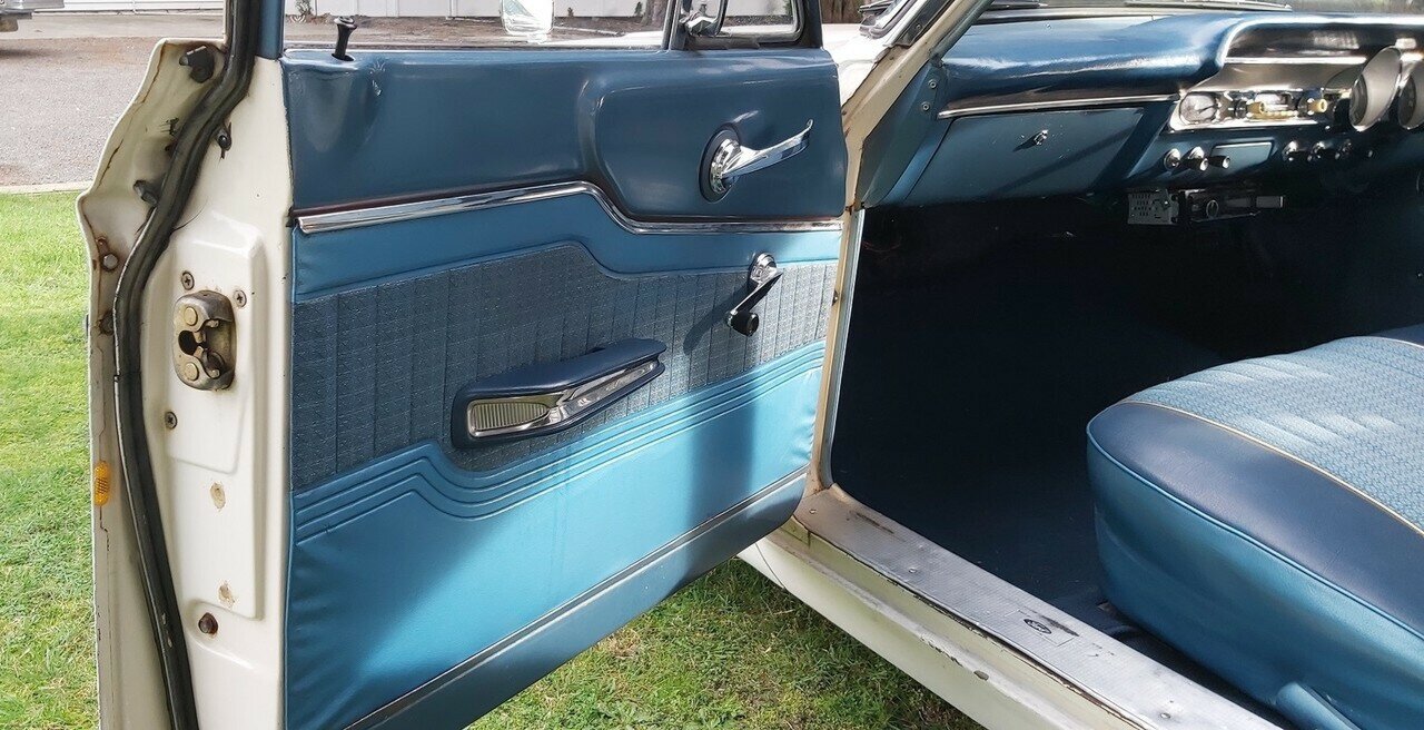 1963 FORD FAIRLANE COMPACT 500 AUTOMATIC SEDAN