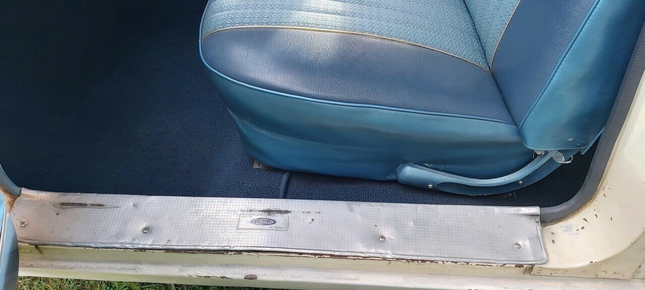 1963 FORD FAIRLANE COMPACT 500 AUTOMATIC SEDAN