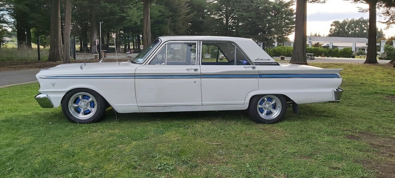 1963 FORD FAIRLANE COMPACT 500 AUTOMATIC SEDAN
