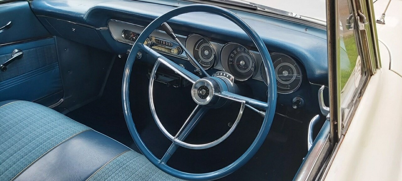 1963 FORD FAIRLANE COMPACT 500 AUTOMATIC SEDAN