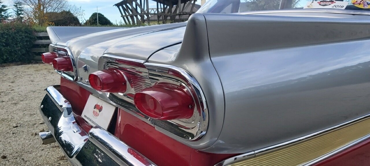 1958 FORD CUSTOM 300 AUTOMATIC SEDAN