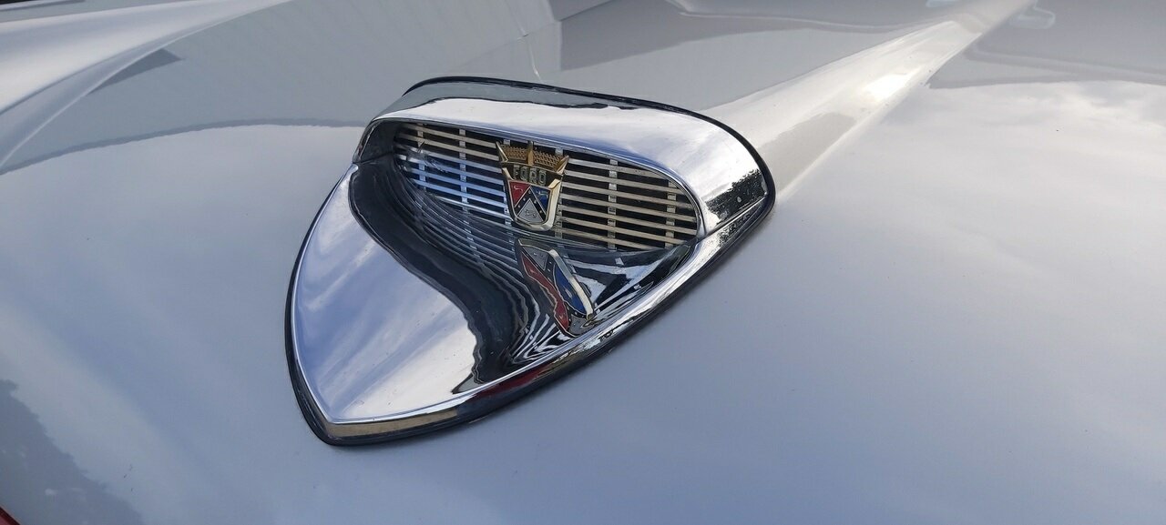 1958 FORD CUSTOM 300 AUTOMATIC SEDAN