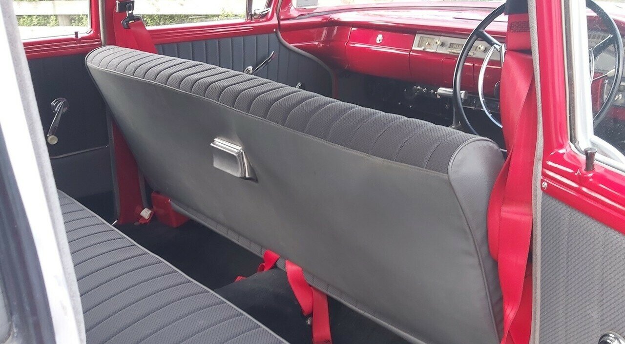 1958 FORD CUSTOM 300 AUTOMATIC SEDAN