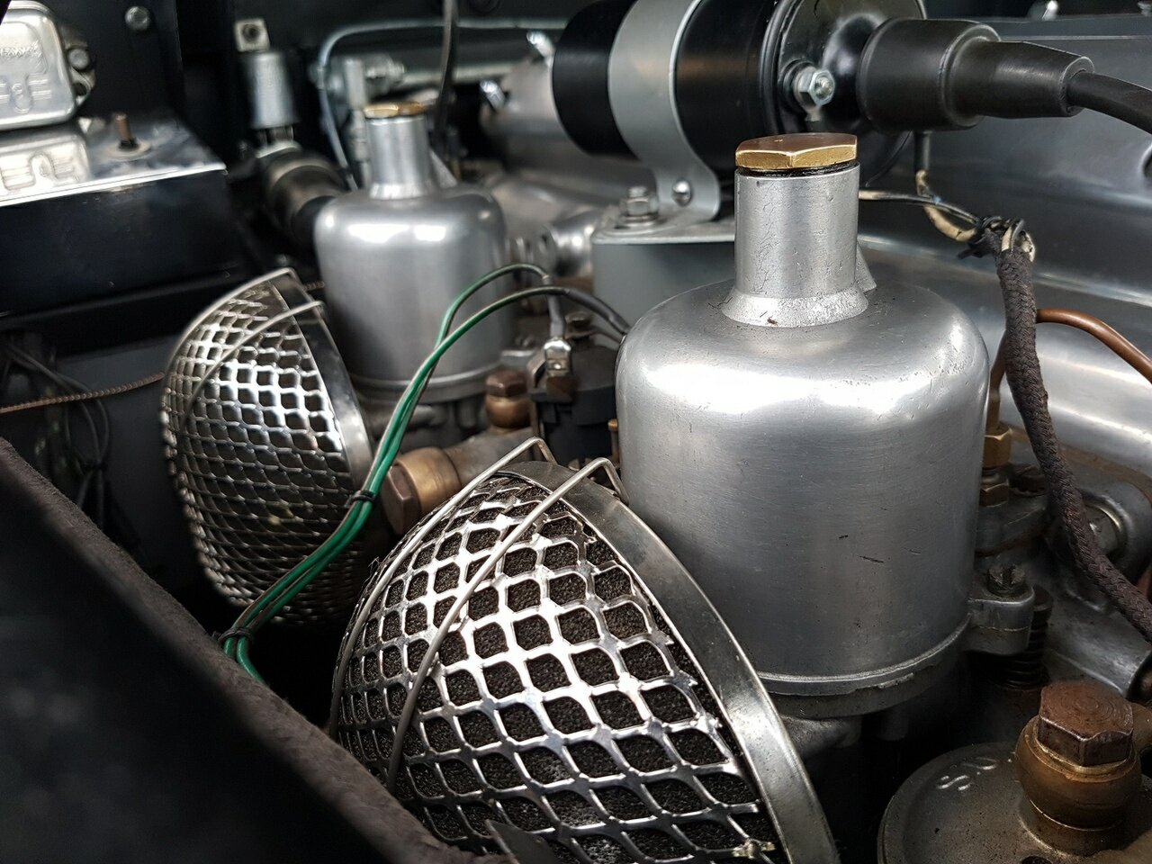 1959 JAGUAR XK150 MANUAL 2D COUPE
