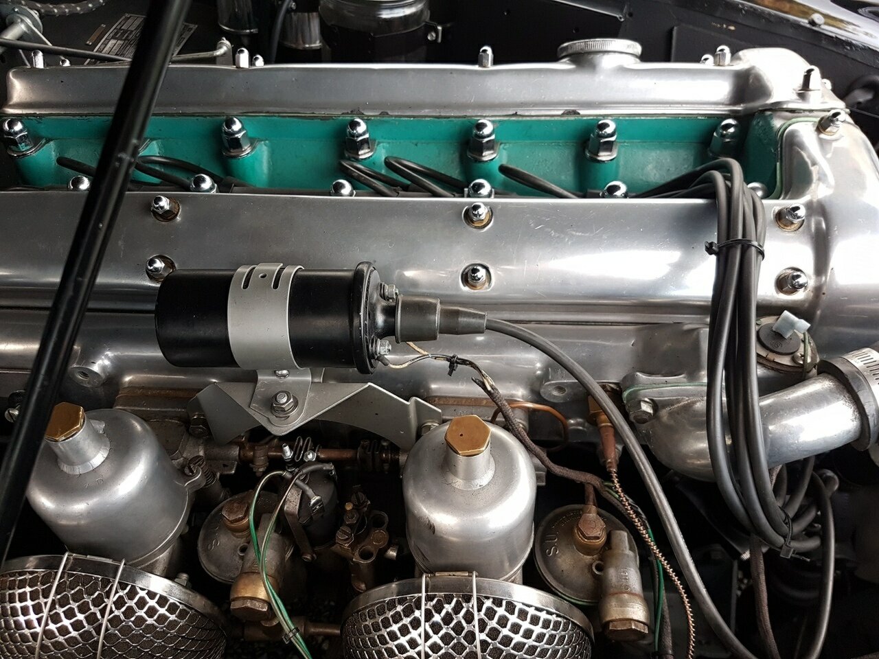 1959 JAGUAR XK150 MANUAL 2D COUPE