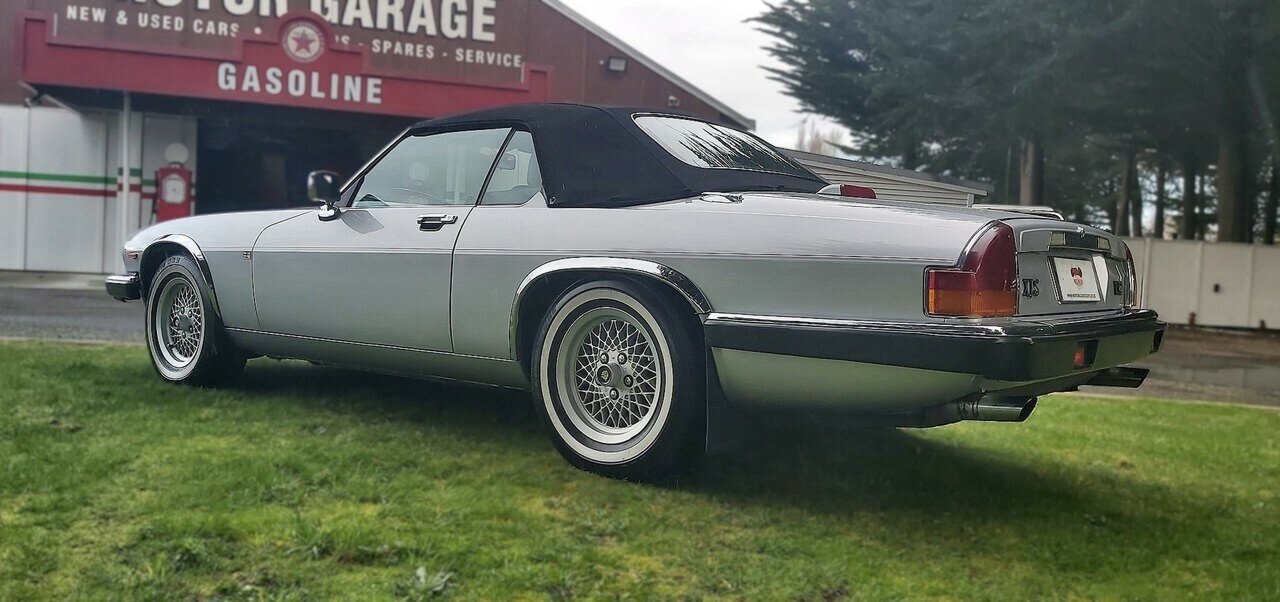 1990 JAGUAR XJS V12 3 SP AUTOMATIC 2D CONVERTIBLE