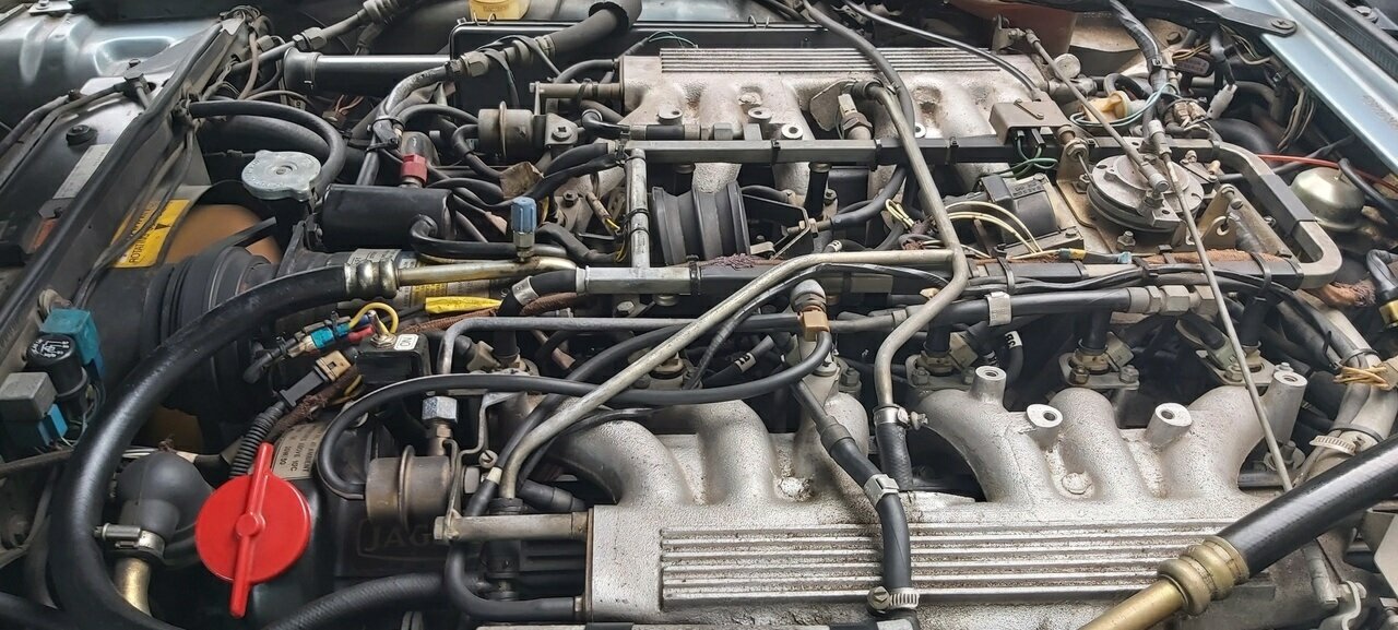 1990 JAGUAR XJS V12 3 SP AUTOMATIC 2D CONVERTIBLE