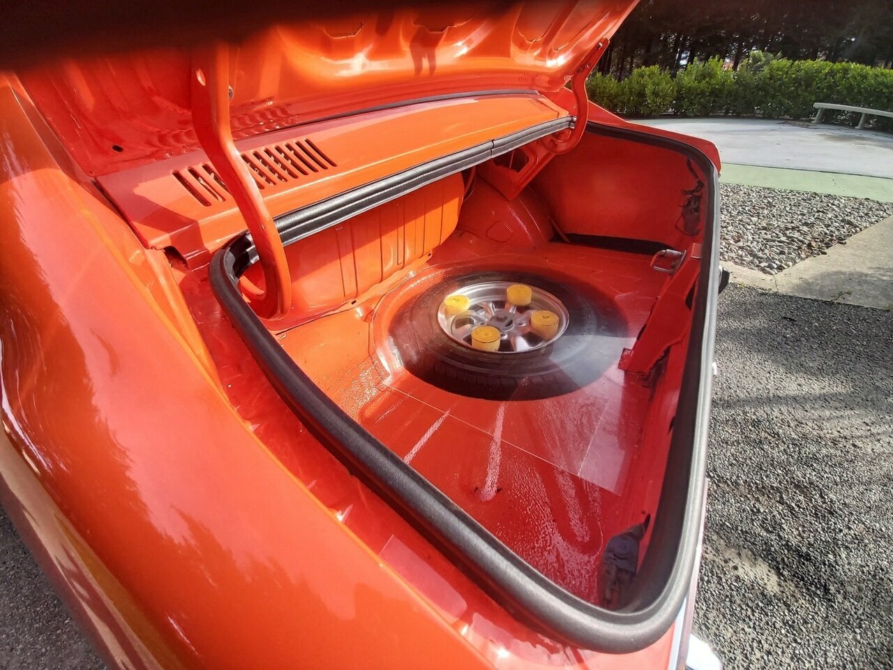 1972 FORD CAPRI 2.0LTR MANUAL 2D COUPE